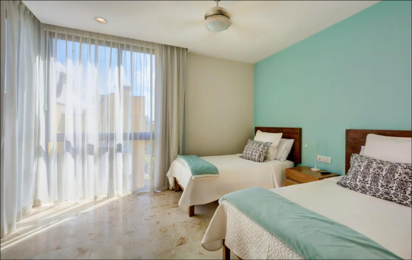 Anah Suites By Las Flores Vacation Rentals 신데 델 카르멘 외부 사진