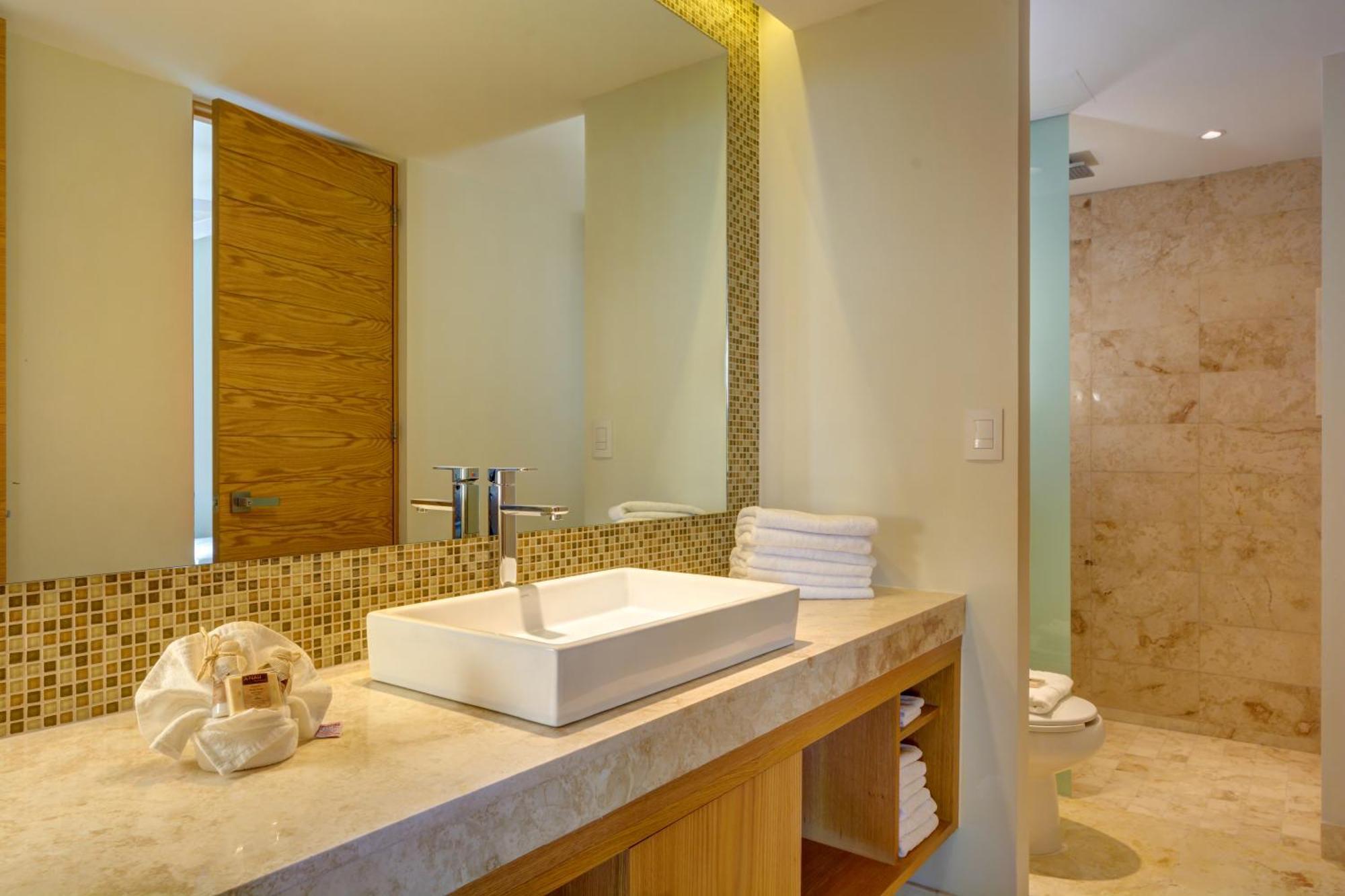 Anah Suites By Las Flores Vacation Rentals 신데 델 카르멘 외부 사진
