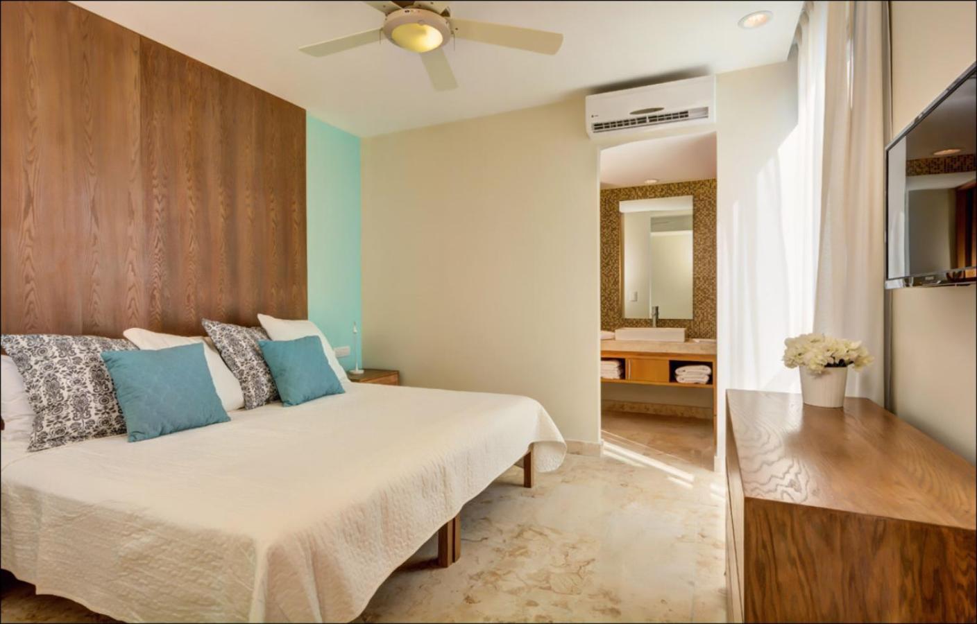 Anah Suites By Las Flores Vacation Rentals 신데 델 카르멘 객실 사진